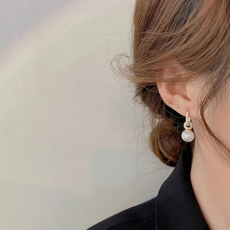 JUWANG Round Shape Romantic Exquisite Zircon Earring For Lady Temperament Shine 14K Real Gold Luxury Pearl Trend Earring Pendant