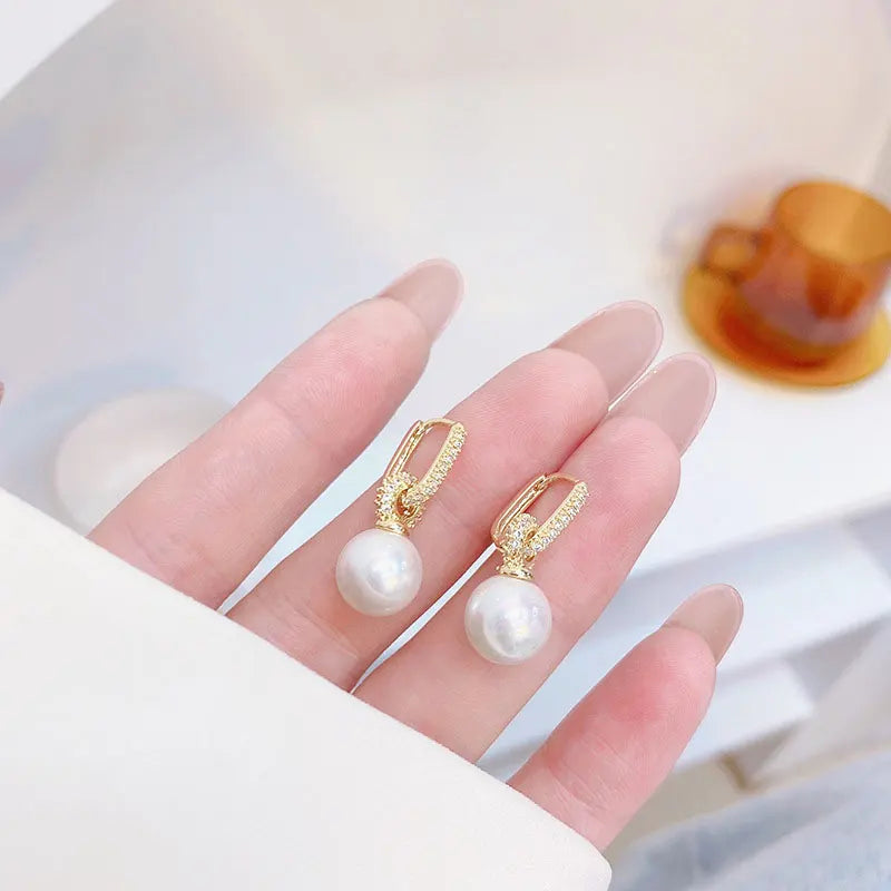 JUWANG Round Shape Romantic Exquisite Zircon Earring For Lady Temperament Shine 14K Real Gold Luxury Pearl Trend Earring Pendant