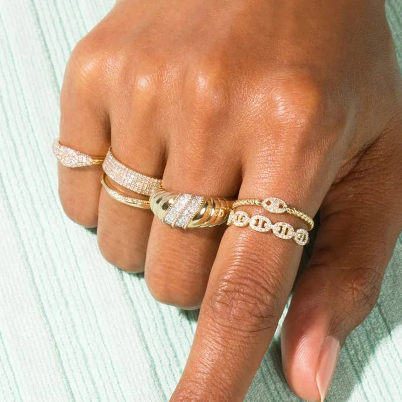 Hip Hop Link Ring for Womens Gold Color Micro-inlaid Zircon Stacking Rings Female Jewelry Fashion Punk Accessories Wholesale R720