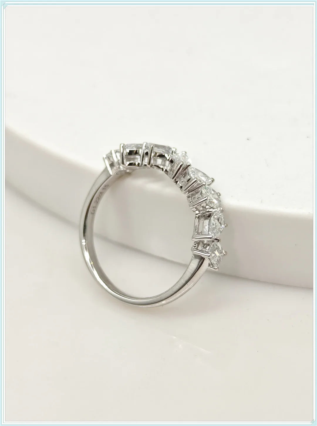 18K Gold Ring Grow Diamond CVD Lab Grow Diamond HPHT shaped diamond row ring couples wedding ring Female factory wholesale