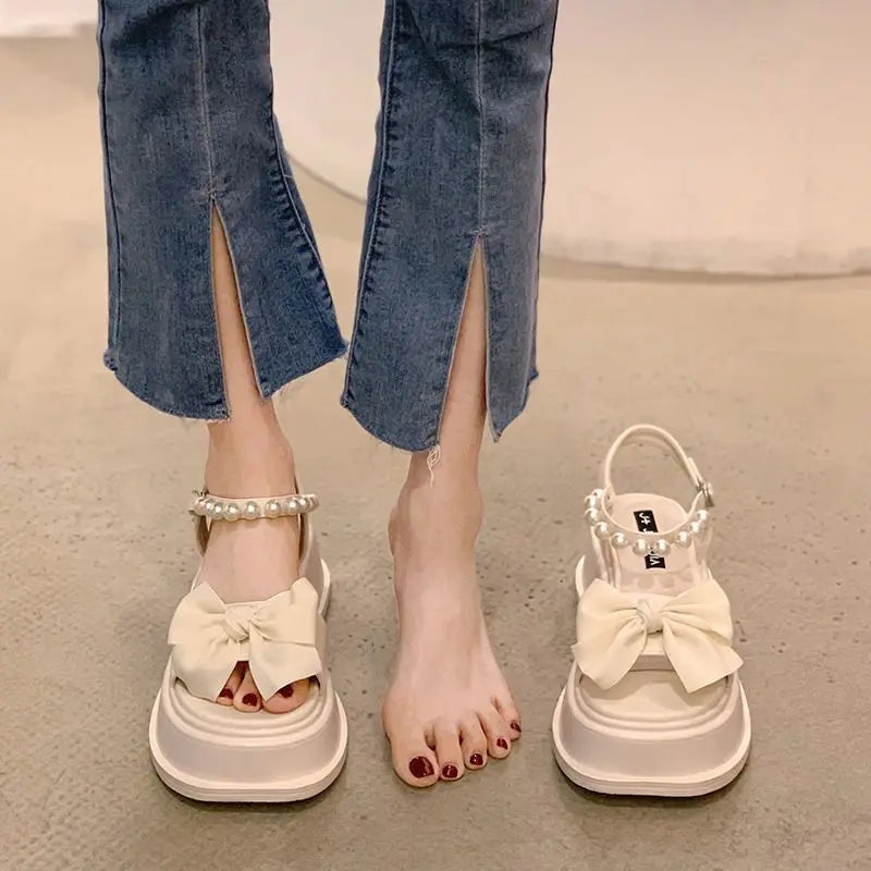 Summer 2025 Sandals for Women Platform One Word Pearl Ladies Shoes Open Toe Beach Wholesale Daily Original Vintage Vip Footwear