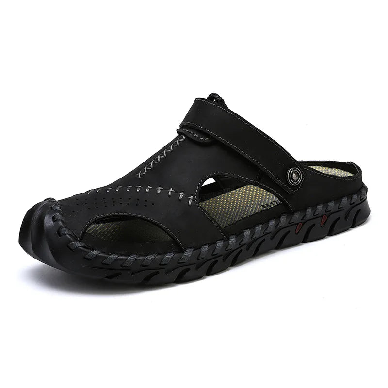 2023 Sandals Summer Men Leather  Classic Men Shoes Slippers Soft Sandals Men Roman Comfortable Outdoor Walking Footwear