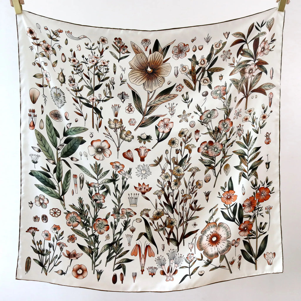 Twill Silk Scarf Luxury Mulberry Shawls Hand-Rolled Edges Bandanas Tops Accessories Head Hair Bag Decorations