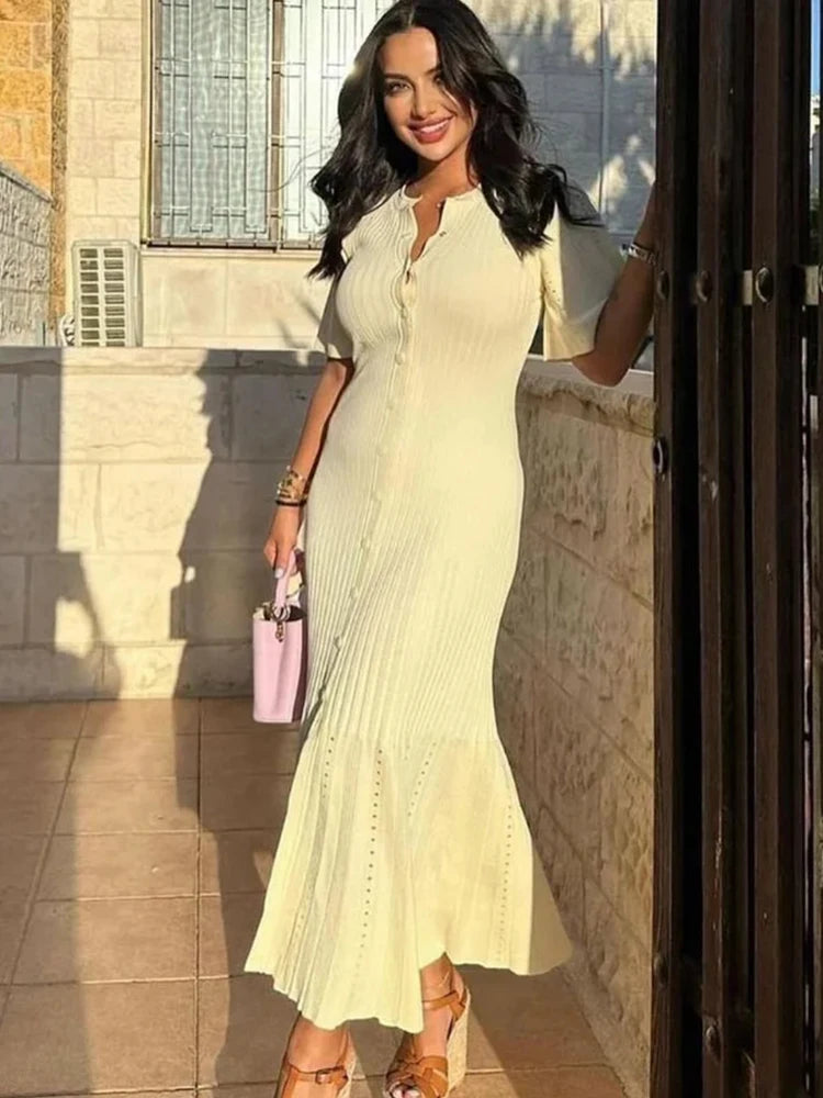 Elegant Pleated Hem Street Fashion O Neck Bell Sleeve Slim Knit Midi Dress 2026 Women Summer Beach Swimsuit Cover Up Tunic A3055