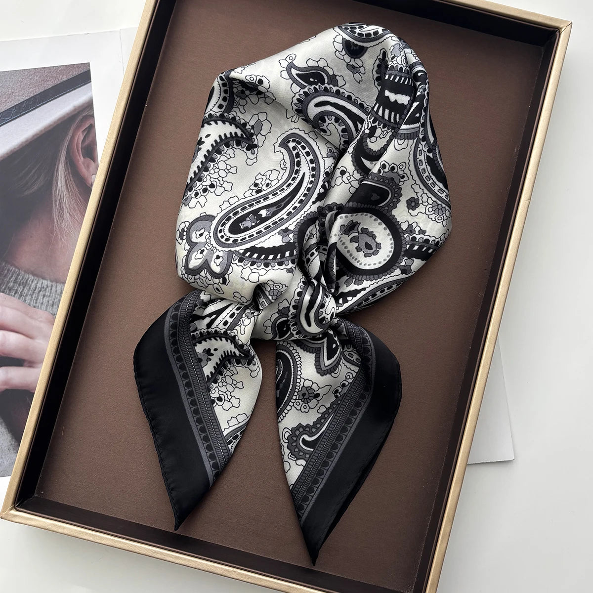 Silk Feeling Square Scarf Women Fashion Paisley Neckerchief Bandana Shawl Scarves Wrap Head Kerchief Hair Band Lady Ties