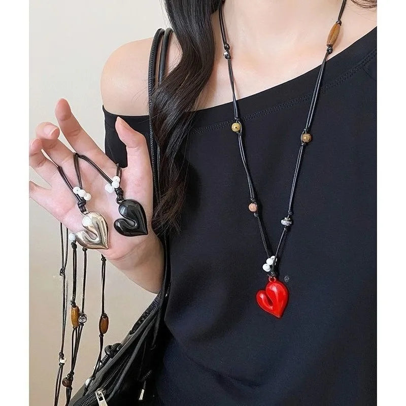 New Unique Simple Flower Long Rope Necklace Women Hollow Flower Pendant Necklace Adjustable Knot Sweater Chain Party Jewerly