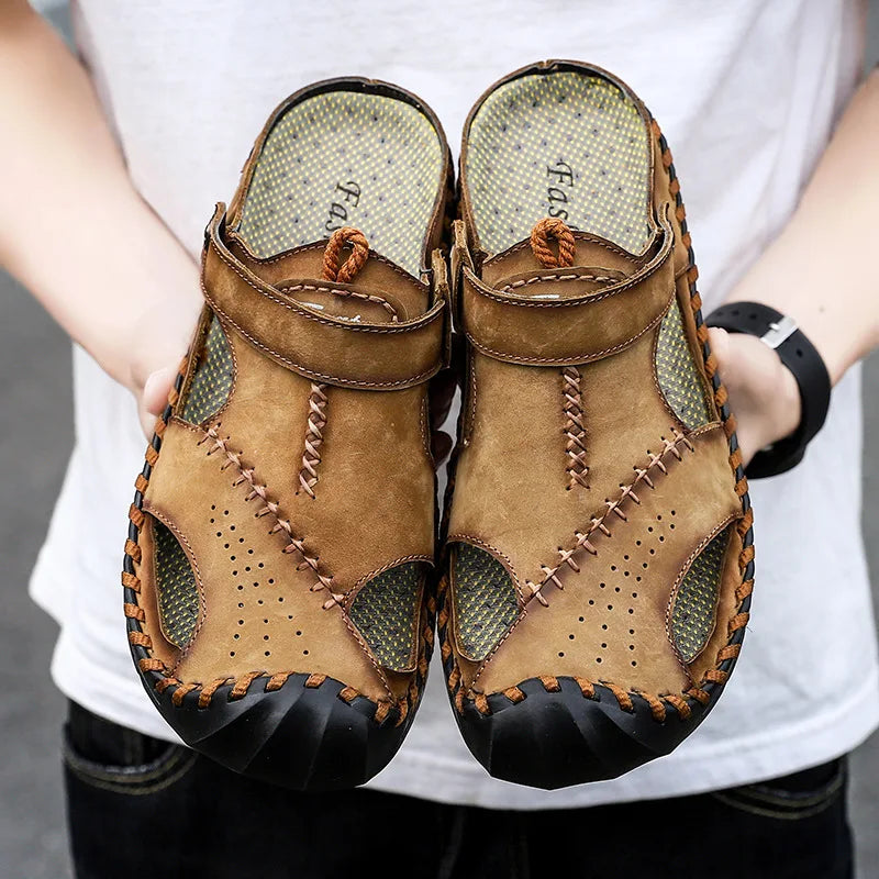 2023 Sandals Summer Men Leather  Classic Men Shoes Slippers Soft Sandals Men Roman Comfortable Outdoor Walking Footwear