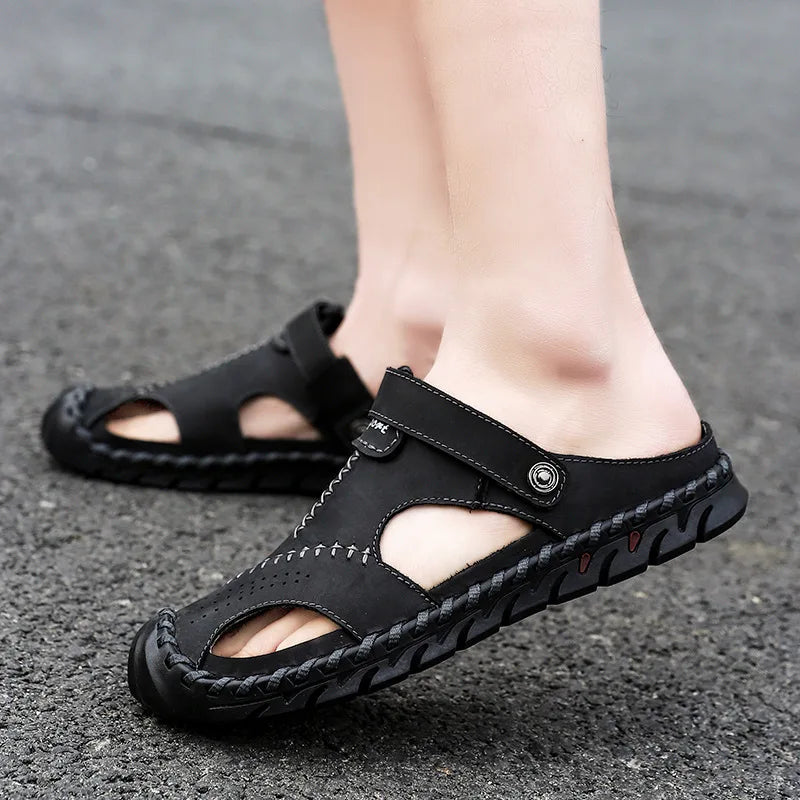2023 Sandals Summer Men Leather  Classic Men Shoes Slippers Soft Sandals Men Roman Comfortable Outdoor Walking Footwear