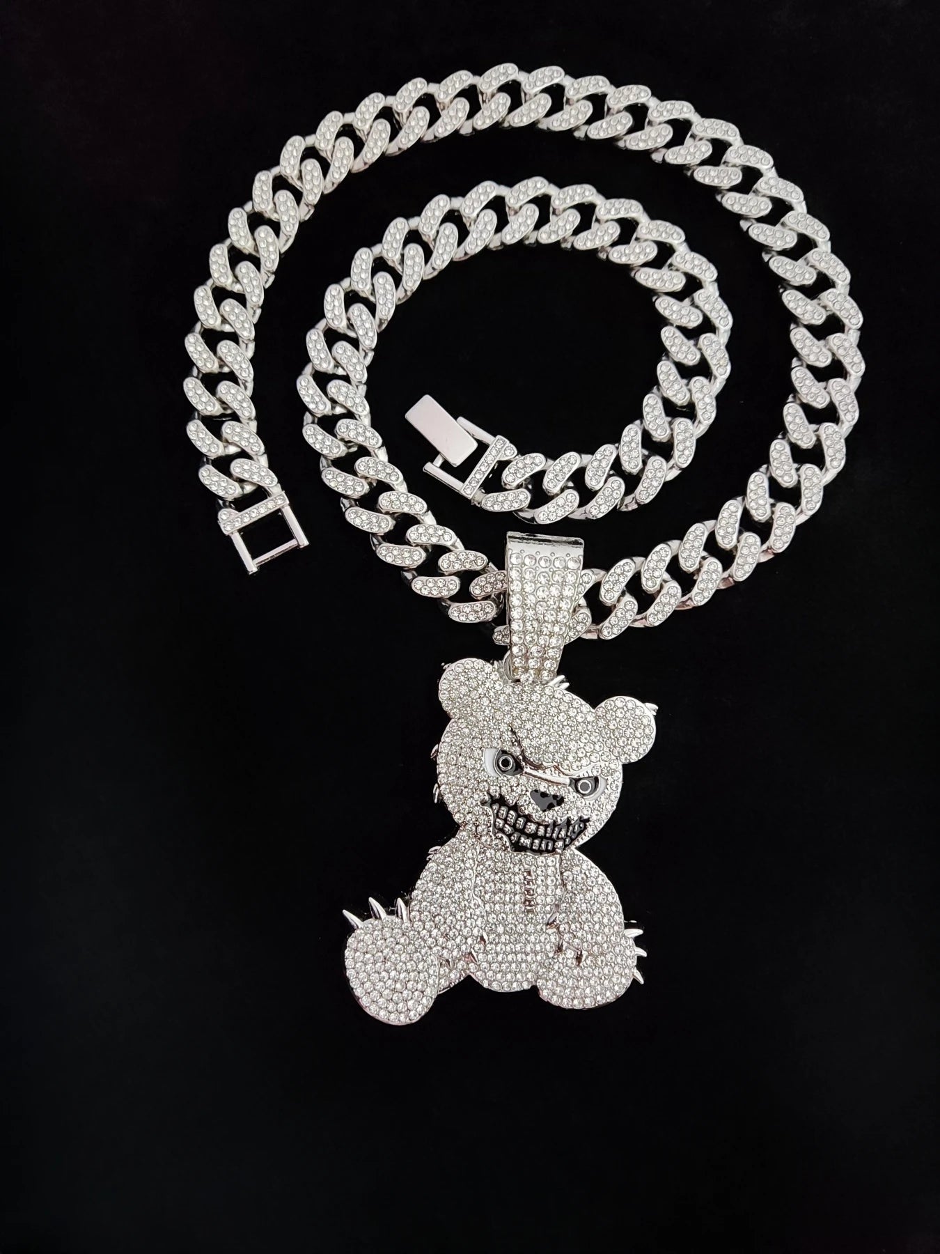 2024 New Arrived Hip Hop Bear Shape Pendants Necklace Men Women Chain Iced Out Bling Bling Necklaces HipHop Jewelry Fashion Gift