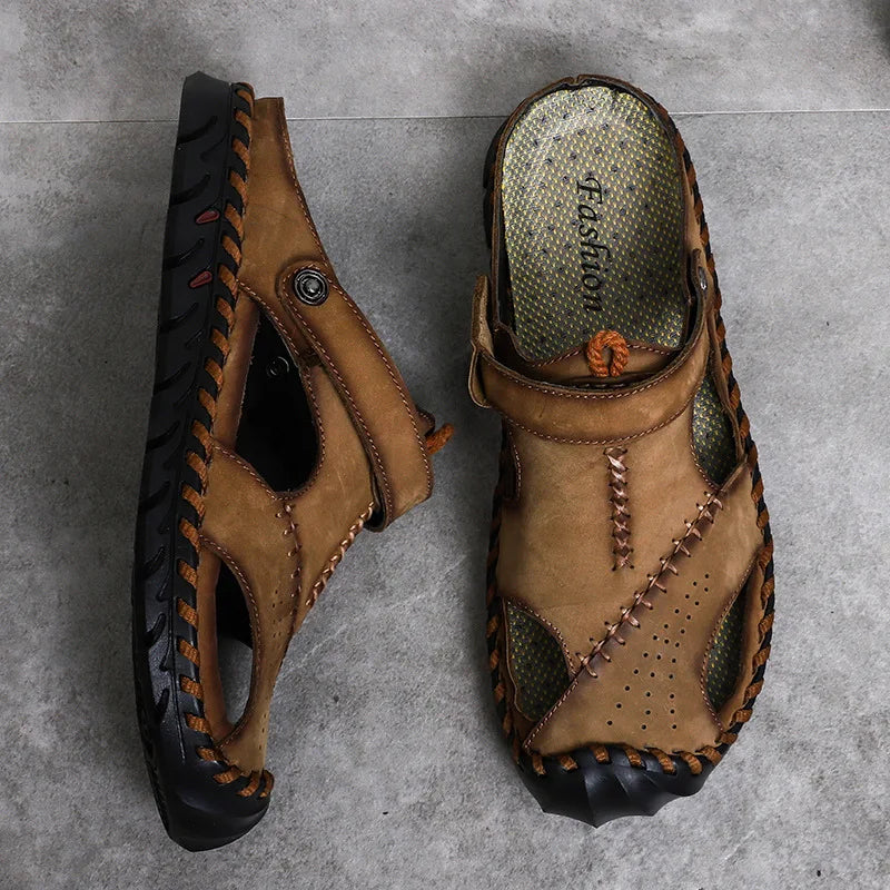 2023 Sandals Summer Men Leather  Classic Men Shoes Slippers Soft Sandals Men Roman Comfortable Outdoor Walking Footwear