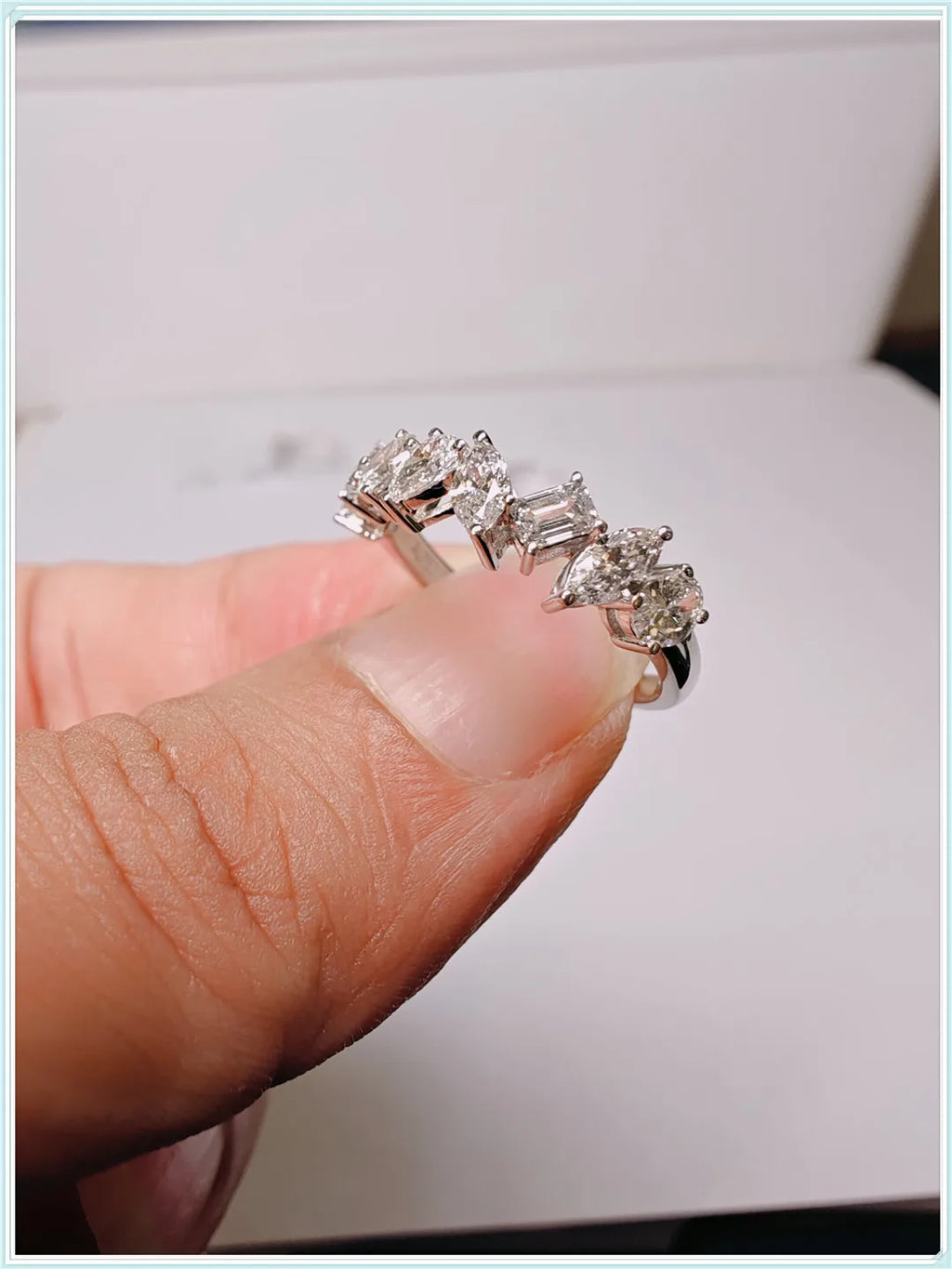 18K Gold Ring Grow Diamond CVD Lab Grow Diamond HPHT shaped diamond row ring couples wedding ring Female factory wholesale